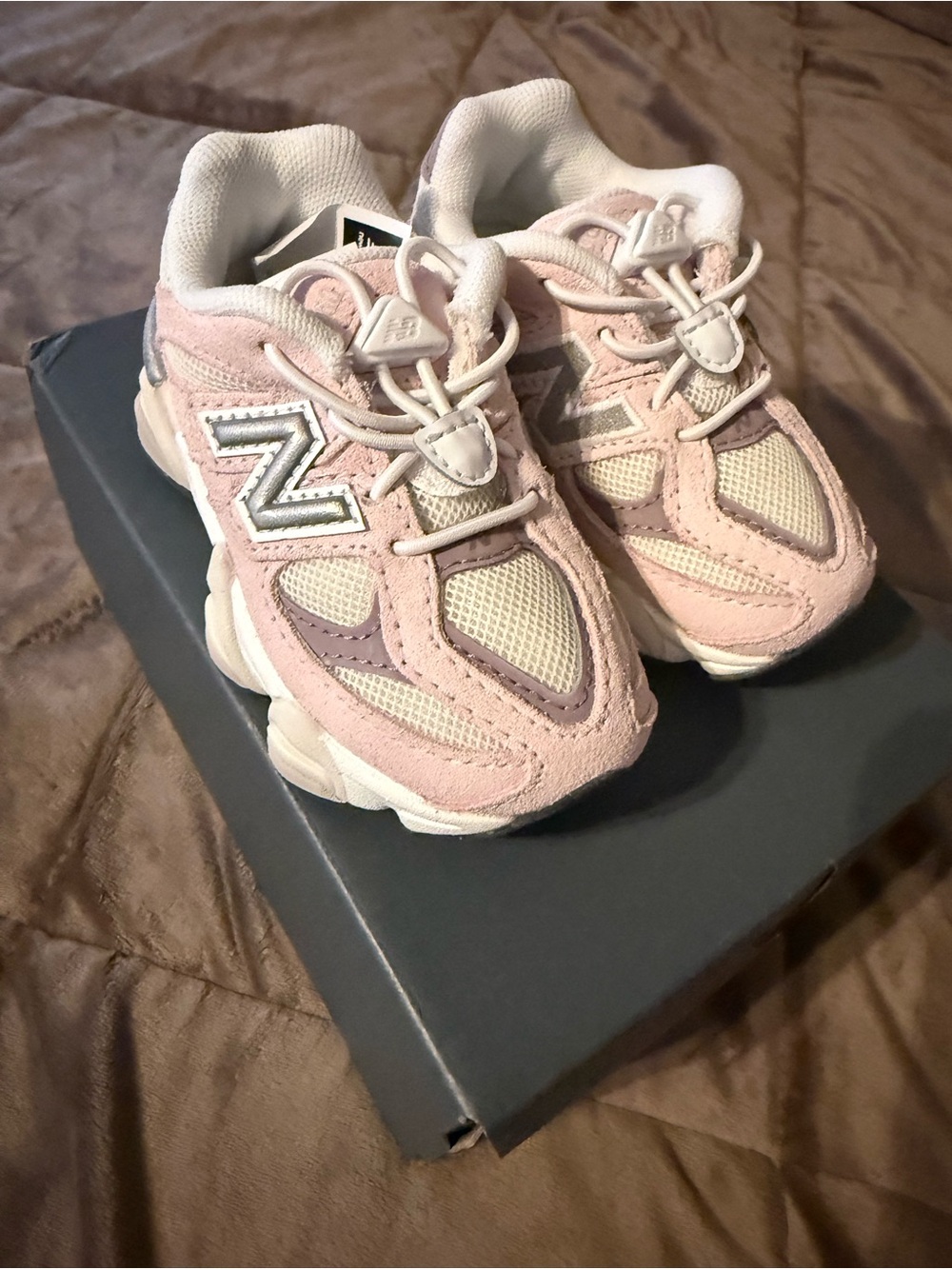 New Balance Toddlers' 9060 Pink Athletic Sneakers Size 8